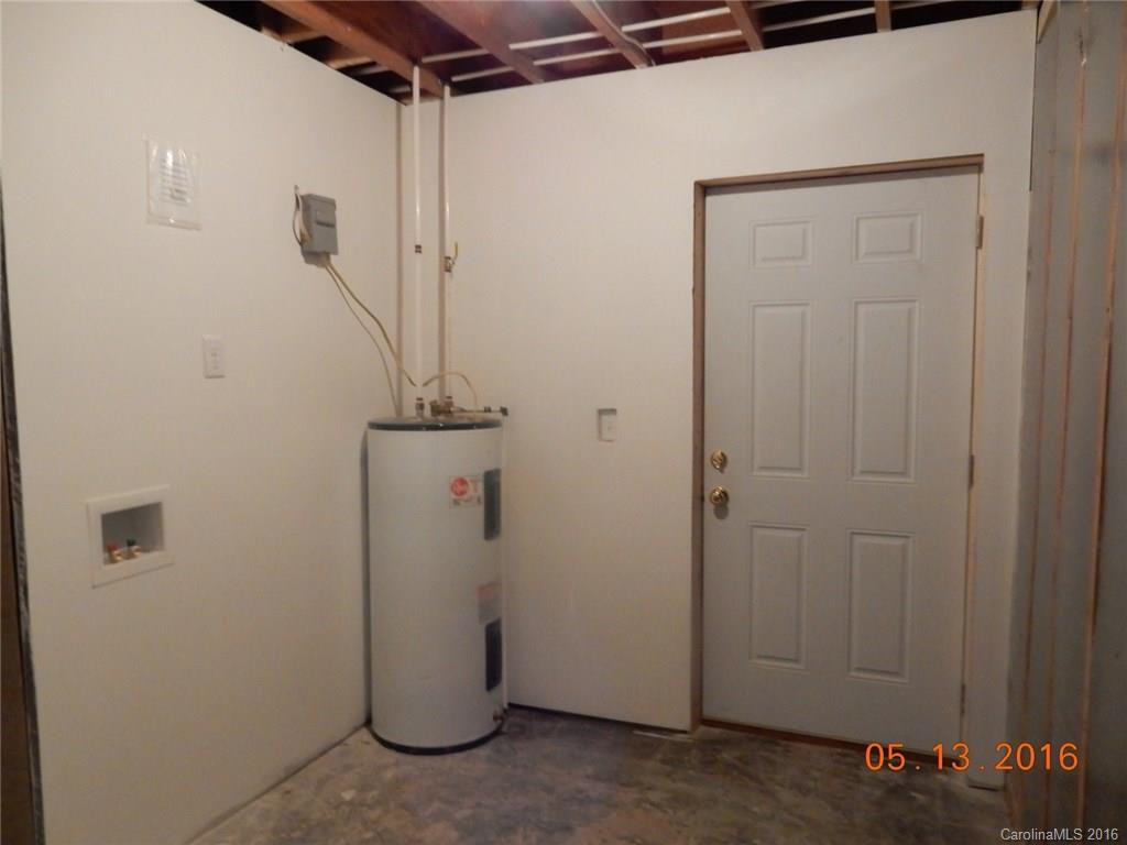 410 Evans Road - Photo 18