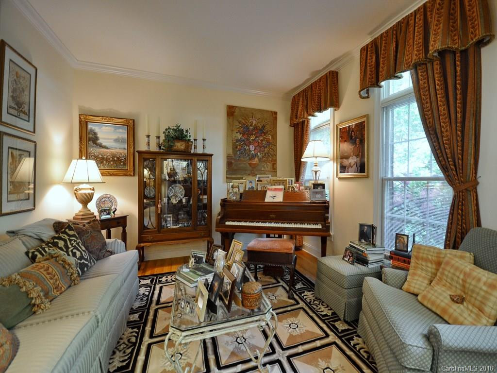 311 Red Fox Circle - Photo 10