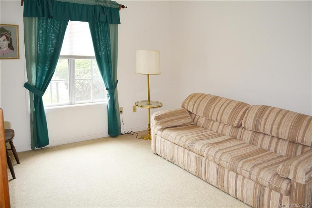25 St Andrews Drive - Photo 14