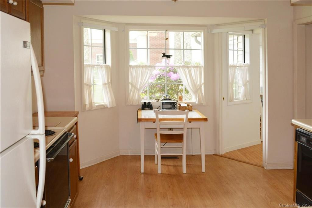 25 St Andrews Drive - Photo 8