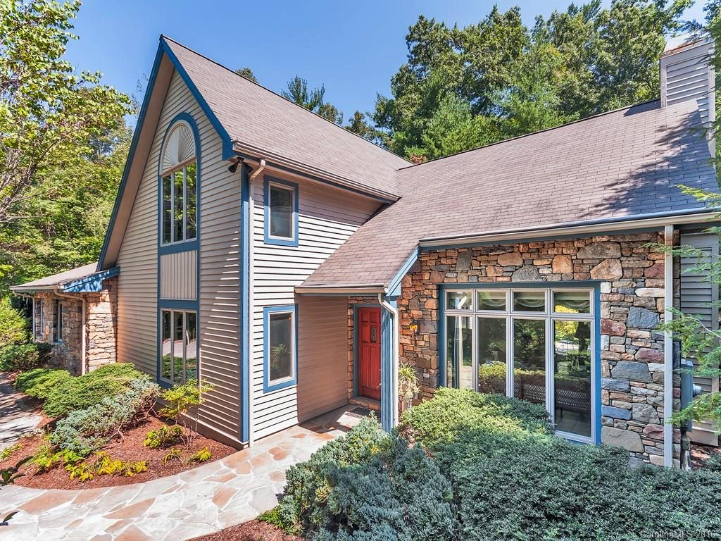 8 Beaver Lake Heights