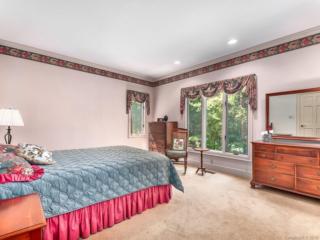 8 Beaver Lake Heights - Photo 11