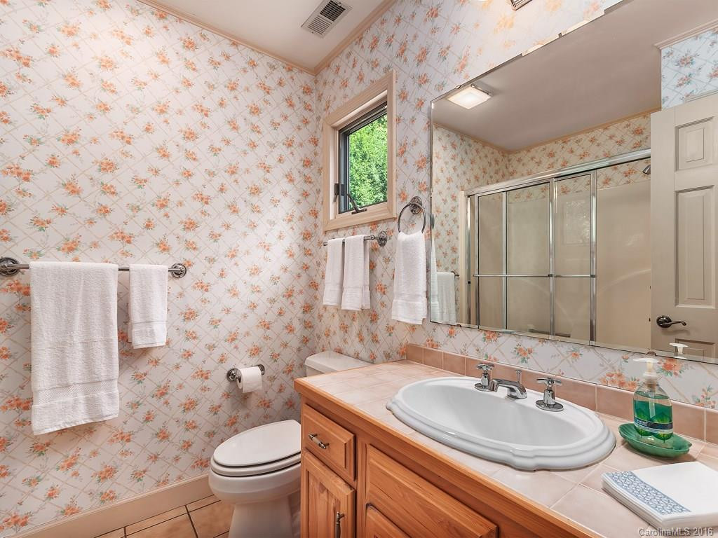 8 Beaver Lake Heights - Photo 15