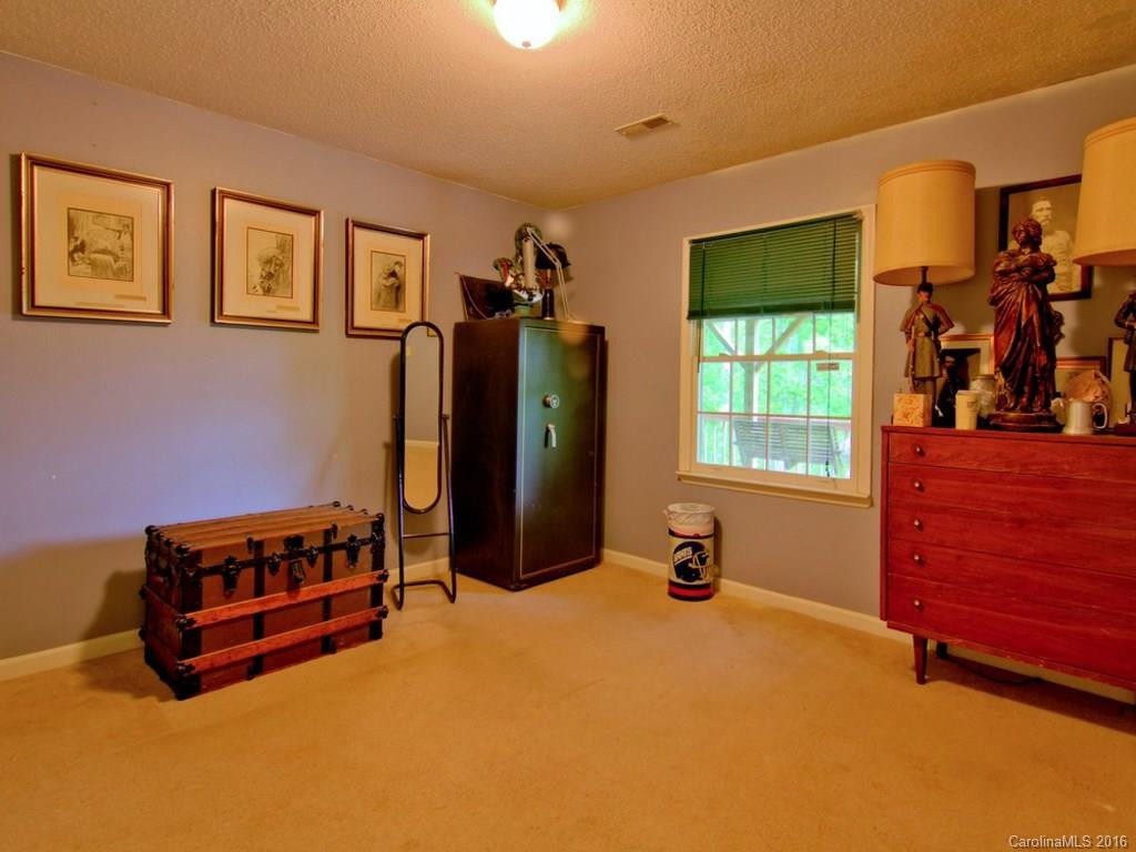27 Sunny Ridge Drive - Photo 17