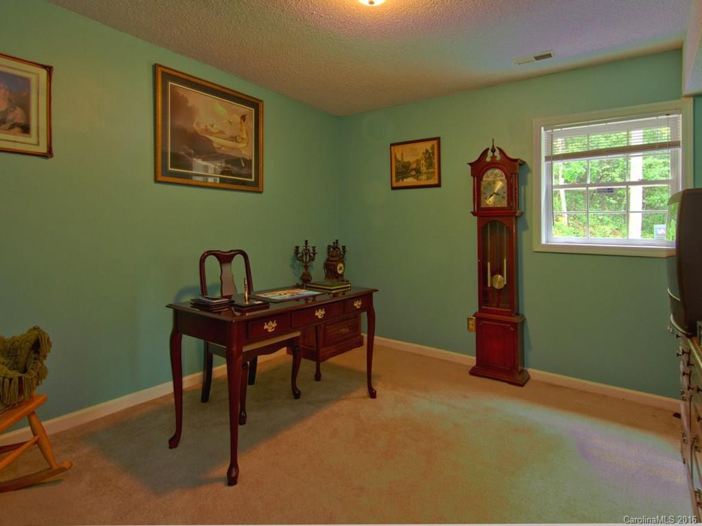 27 Sunny Ridge Drive - Photo 18
