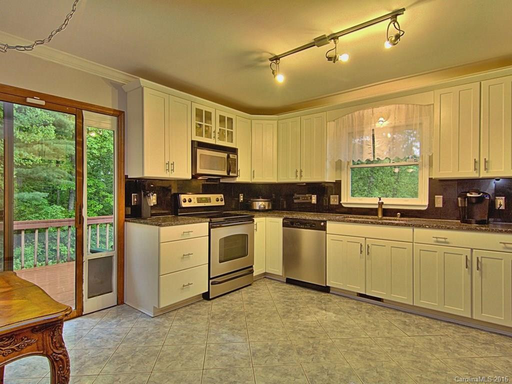 27 Sunny Ridge Drive - Photo 5