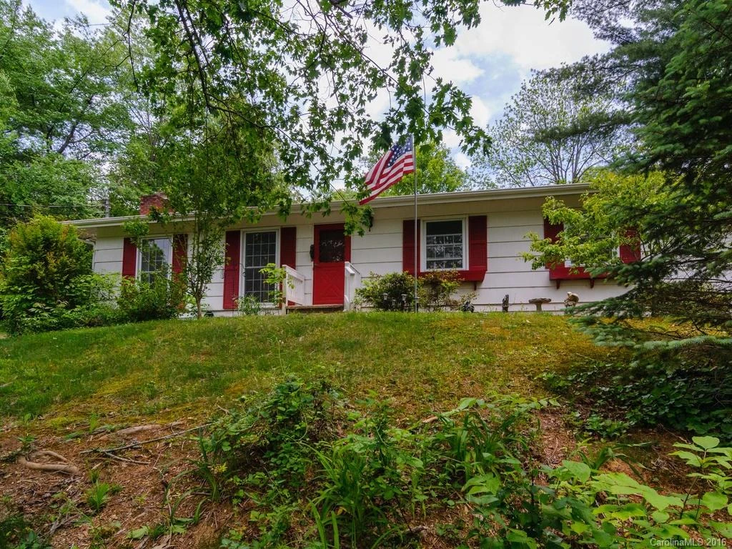34 Wolfe Cove Road