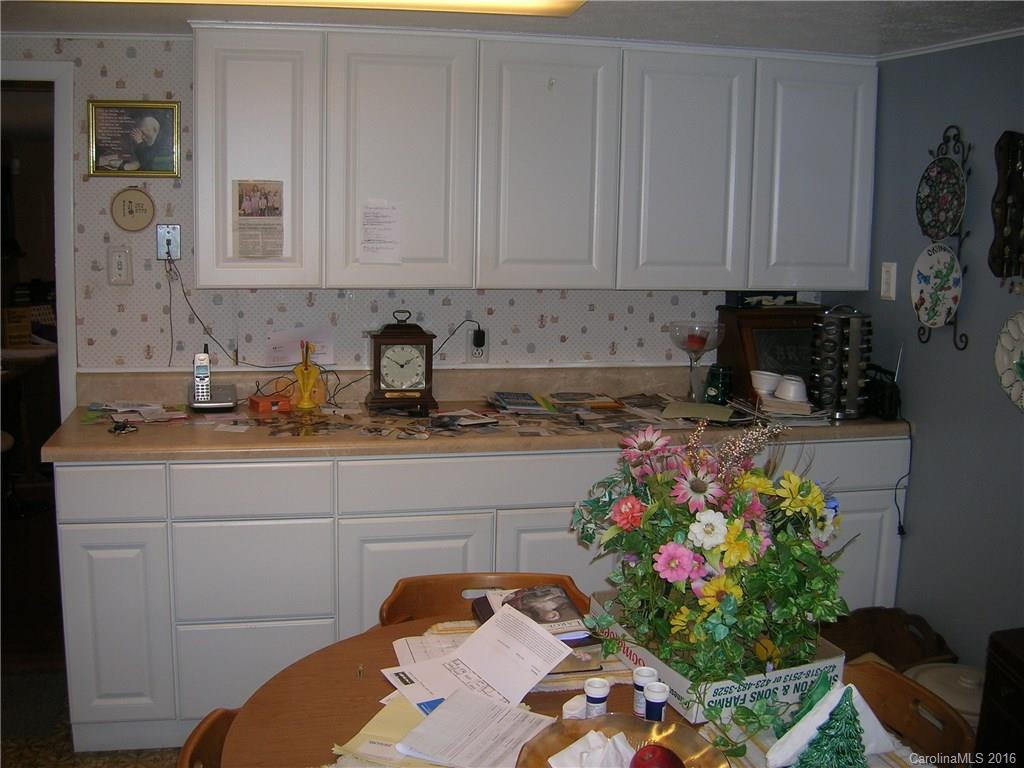 35 Galax Avenue - Photo 2