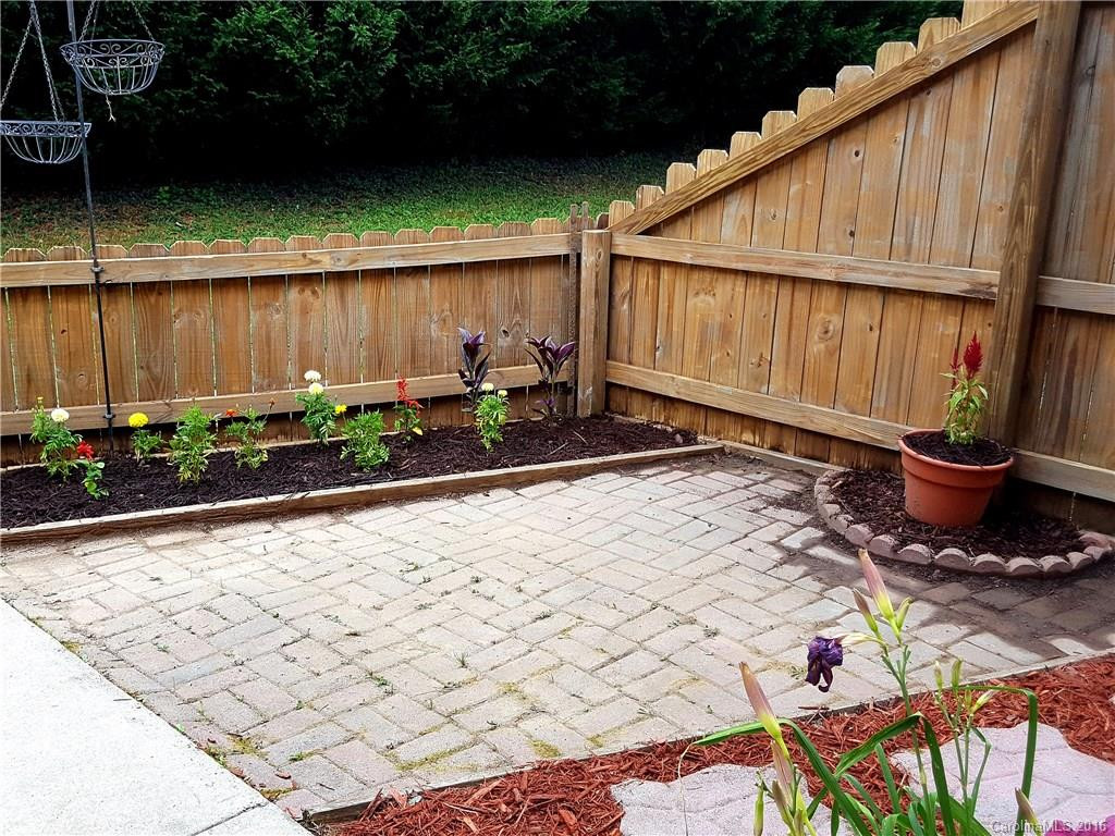 108 Park Lane #108 - Photo 16