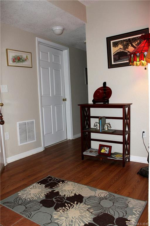 108 Park Lane #108 - Photo 4