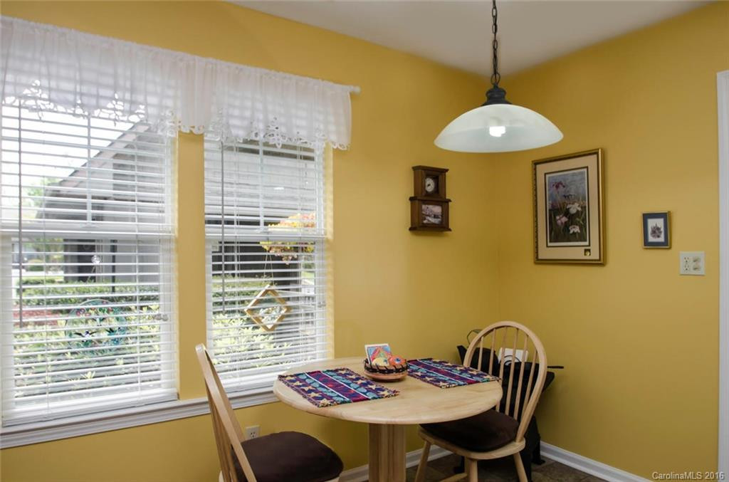 202 Fox Den Court #202 - Photo 5
