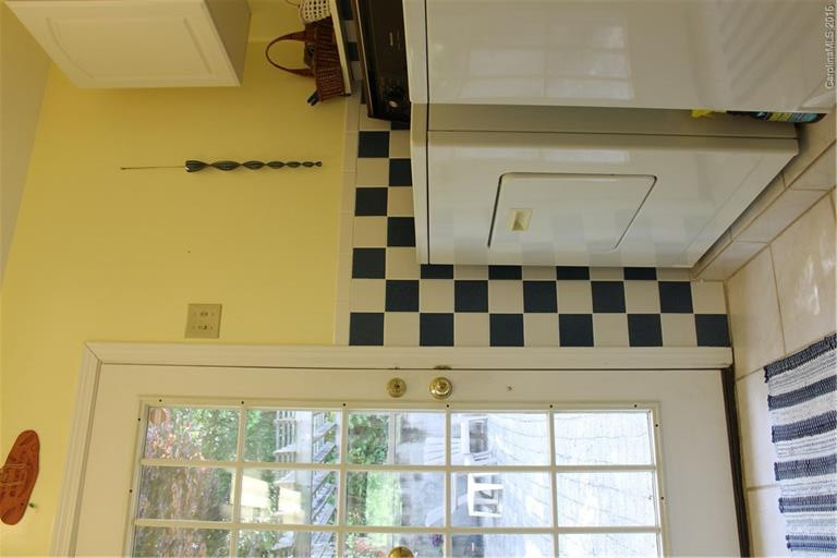 5 Broadview Drive - Photo 6