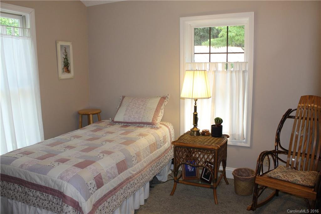5 Broadview Drive - Photo 10