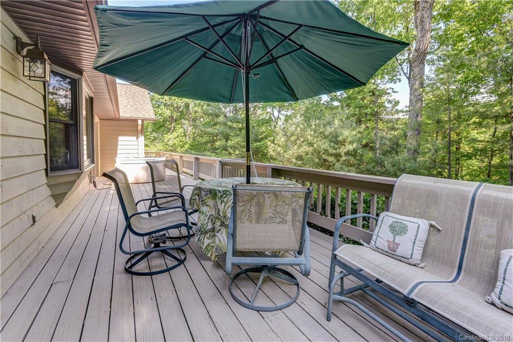 223 Greenleaf Drive - Photo 17