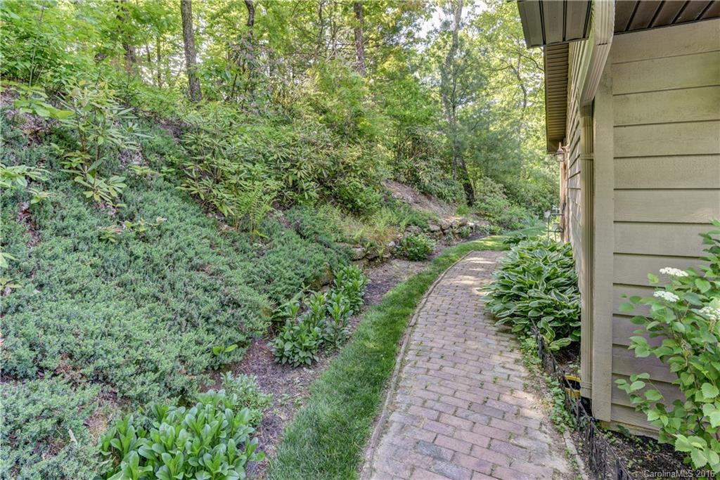 223 Greenleaf Drive - Photo 20