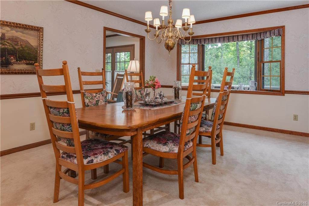 223 Greenleaf Drive - Photo 3