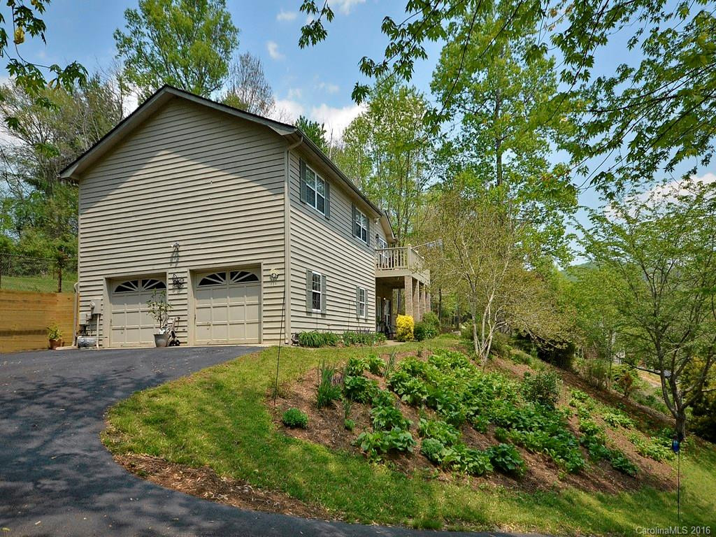 15 Meadow Brook Drive - Photo 2