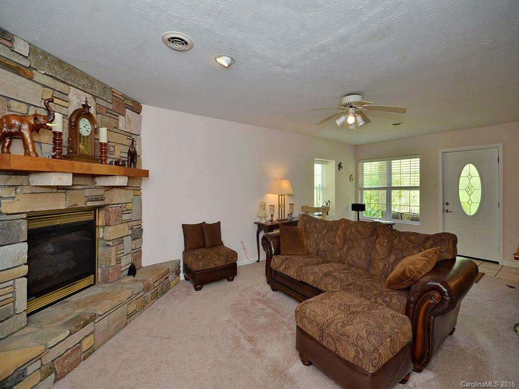 15 Meadow Brook Drive - Photo 3