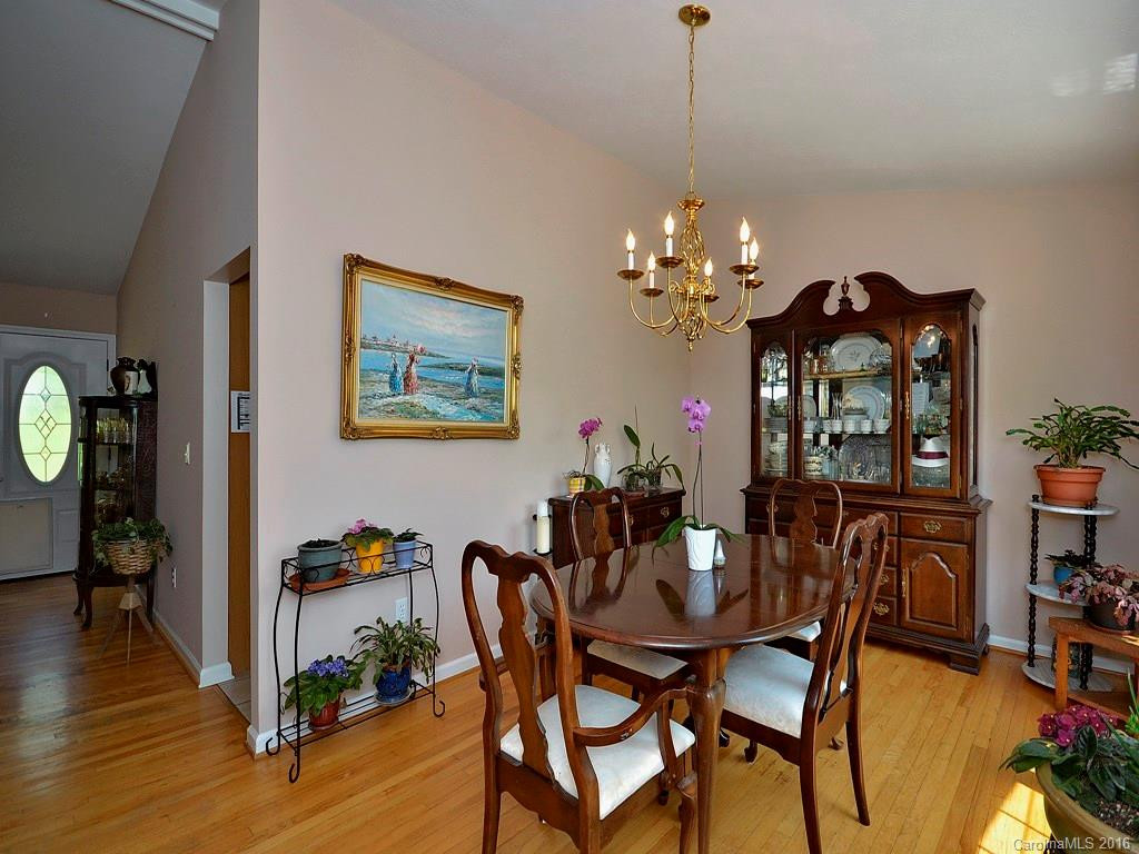 15 Meadow Brook Drive - Photo 7