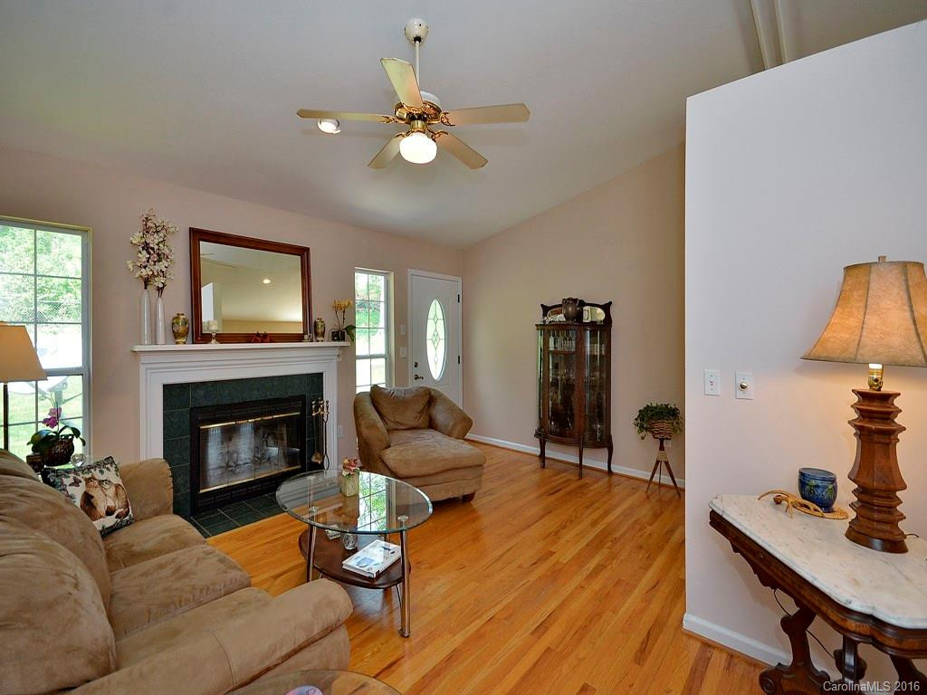 15 Meadow Brook Drive - Photo 8