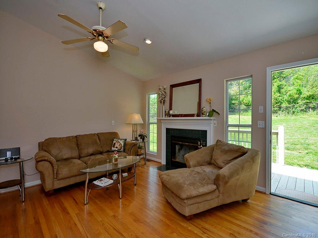 15 Meadow Brook Drive - Photo 10
