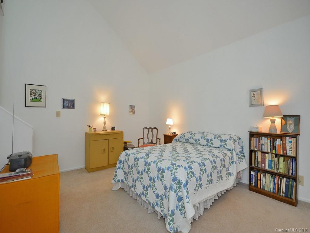 27 Maple Ridge Lane #27 - Photo 11