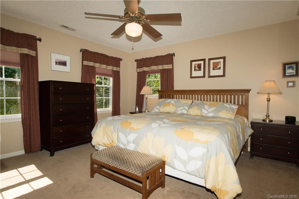 229 Windsor Forest Circle - Photo 12