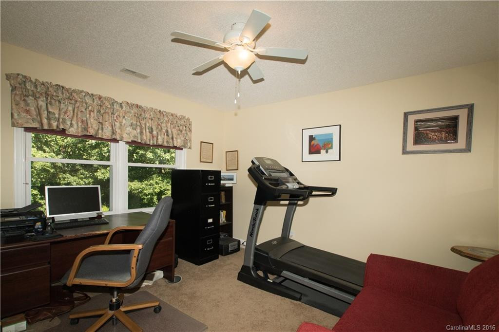 229 Windsor Forest Circle - Photo 17