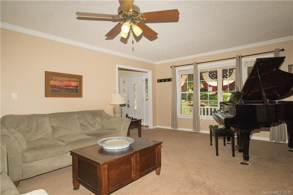 229 Windsor Forest Circle - Photo 5