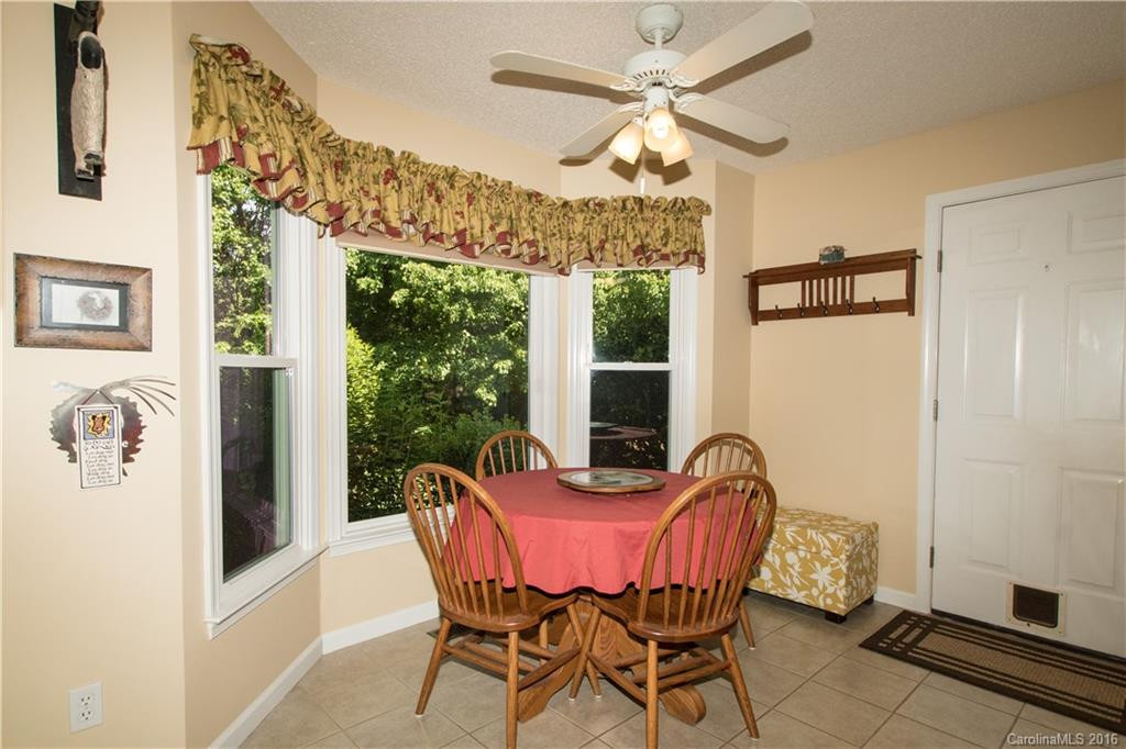 229 Windsor Forest Circle - Photo 10