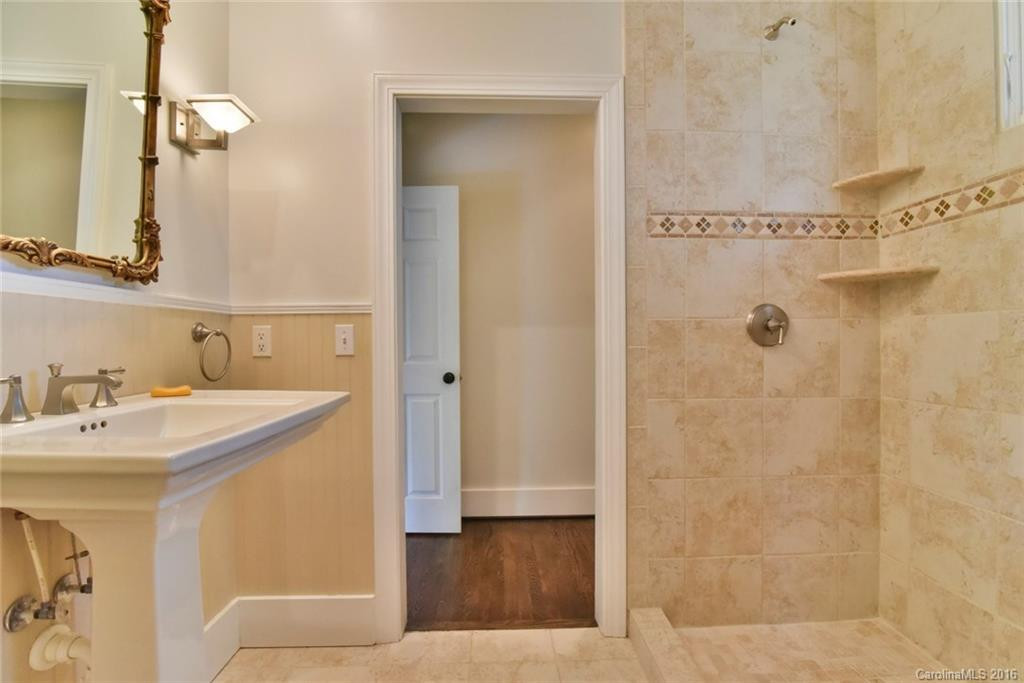 265 Murdock Avenue - Photo 17