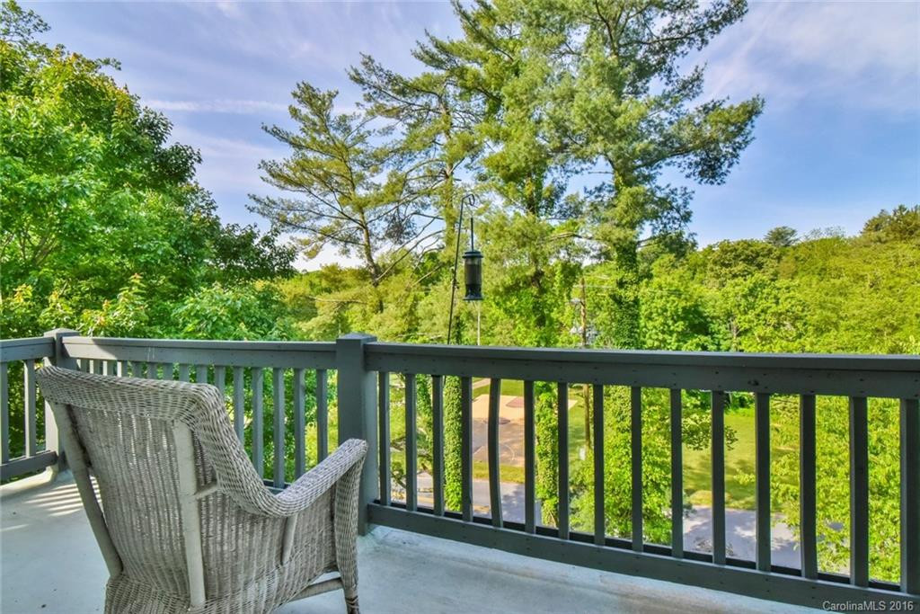 265 Murdock Avenue - Photo 22