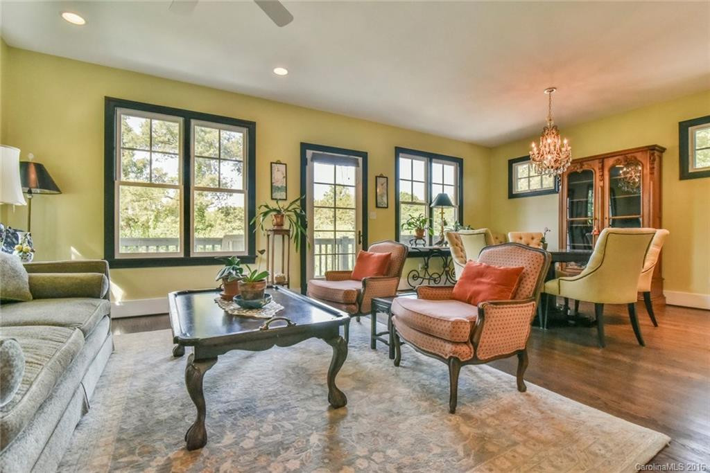 265 Murdock Avenue - Photo 5