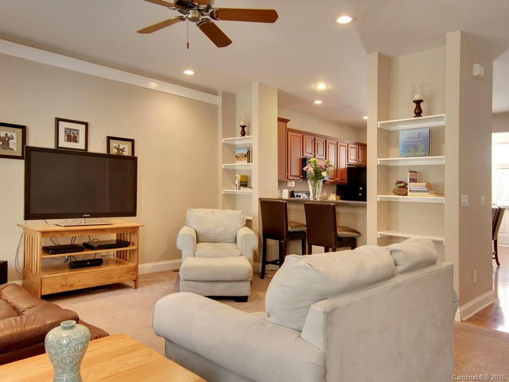 105 White Ash Drive - Photo 4