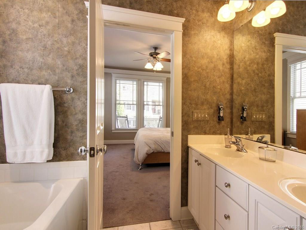 105 White Ash Drive - Photo 10