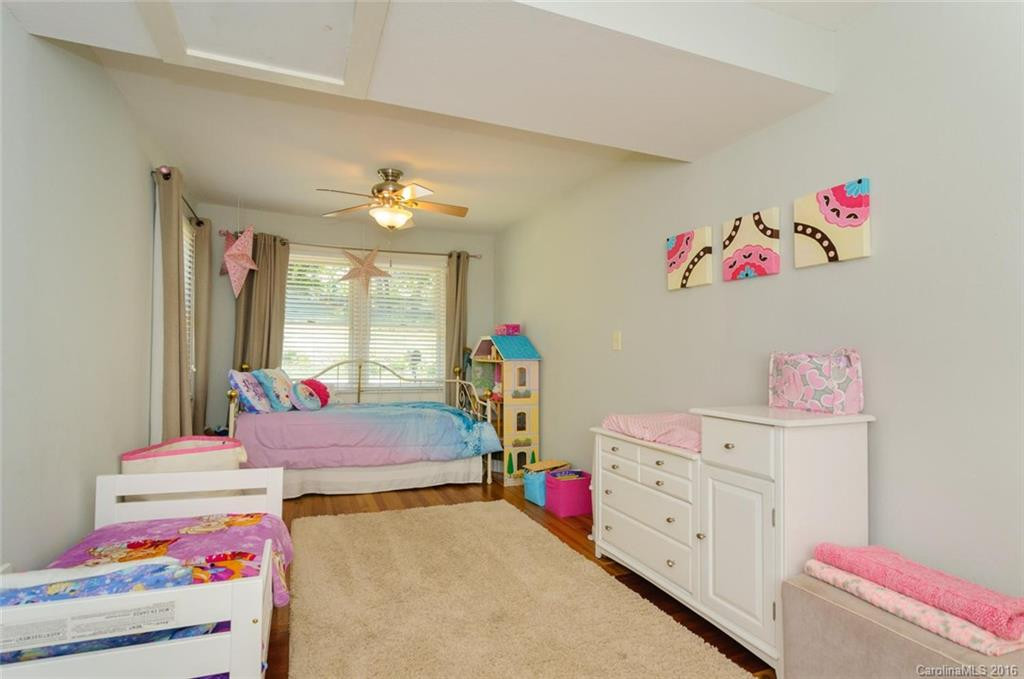 3 Pennsylvania Place - Photo 17