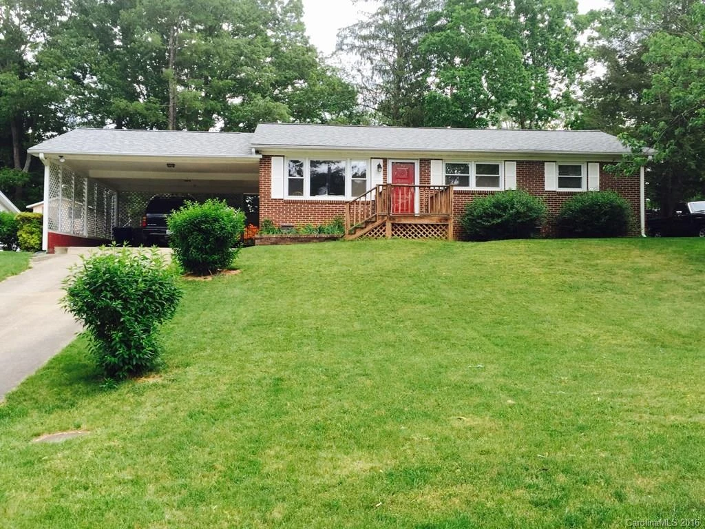 18 Pleasant Ridge Drive
