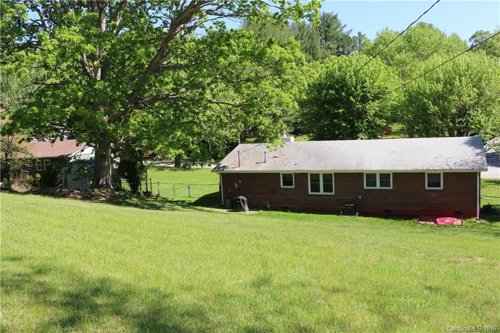 7 Pinehurst Circle #13 - Photo 3