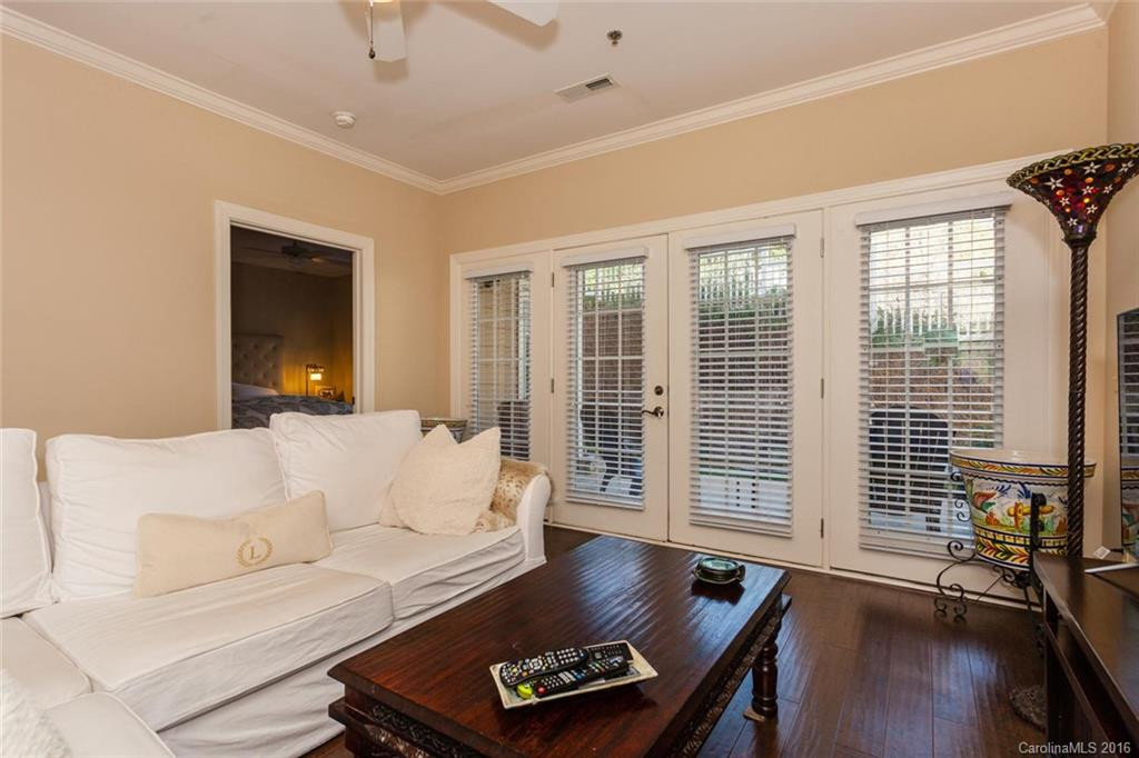 40 Hyannis Drive #102 - Photo 3