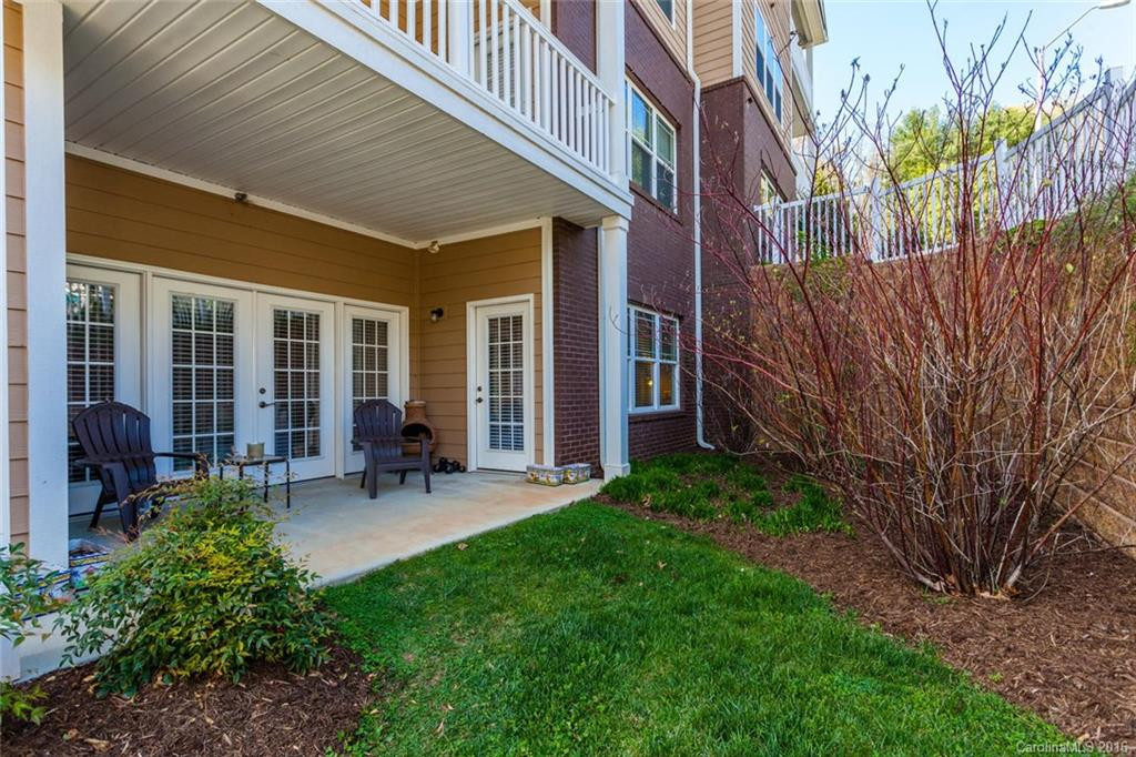 40 Hyannis Drive #102 - Photo 21