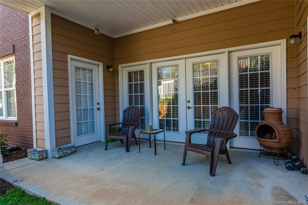 40 Hyannis Drive #102 - Photo 24