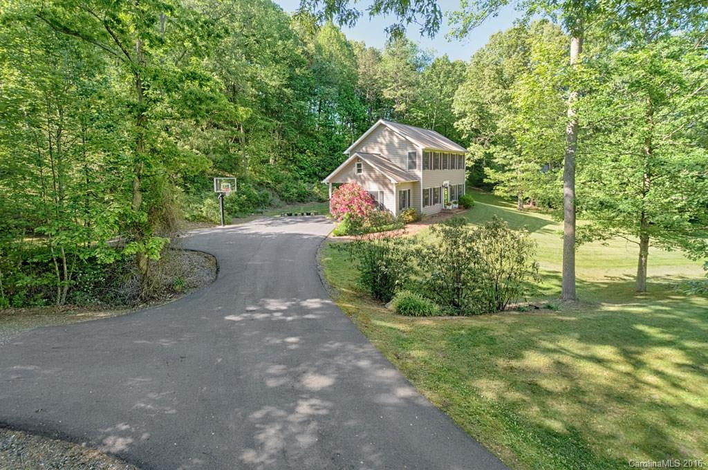 478 Redfield Drive - Photo 2
