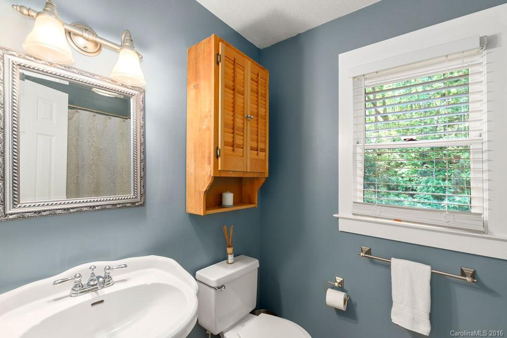 478 Redfield Drive - Photo 11