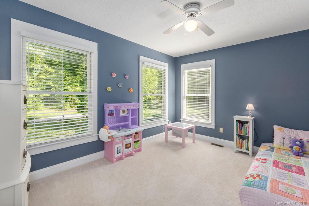 478 Redfield Drive - Photo 18