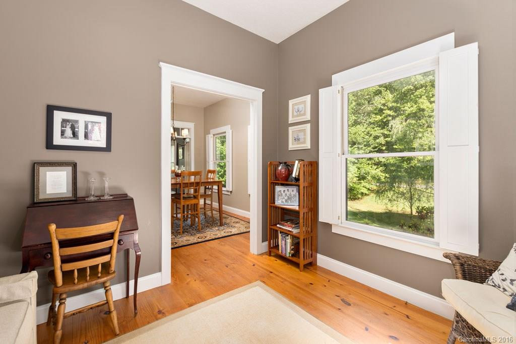 478 Redfield Drive - Photo 10