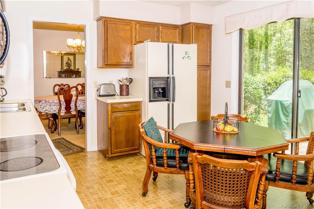 186 Surry Lane #64 - Photo 6