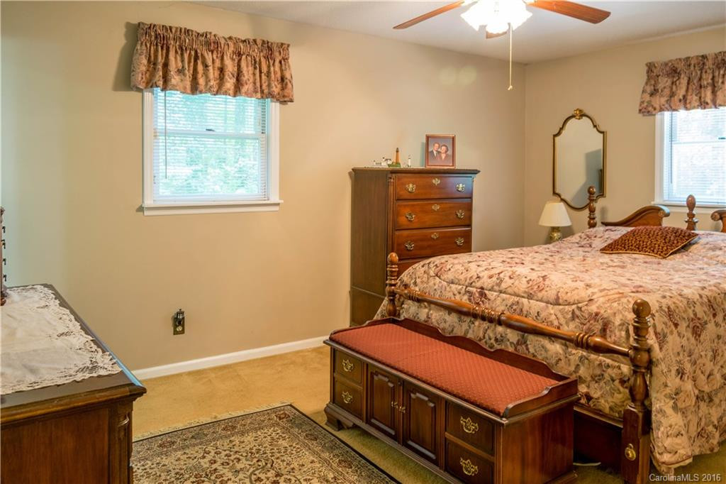186 Surry Lane #64 - Photo 9