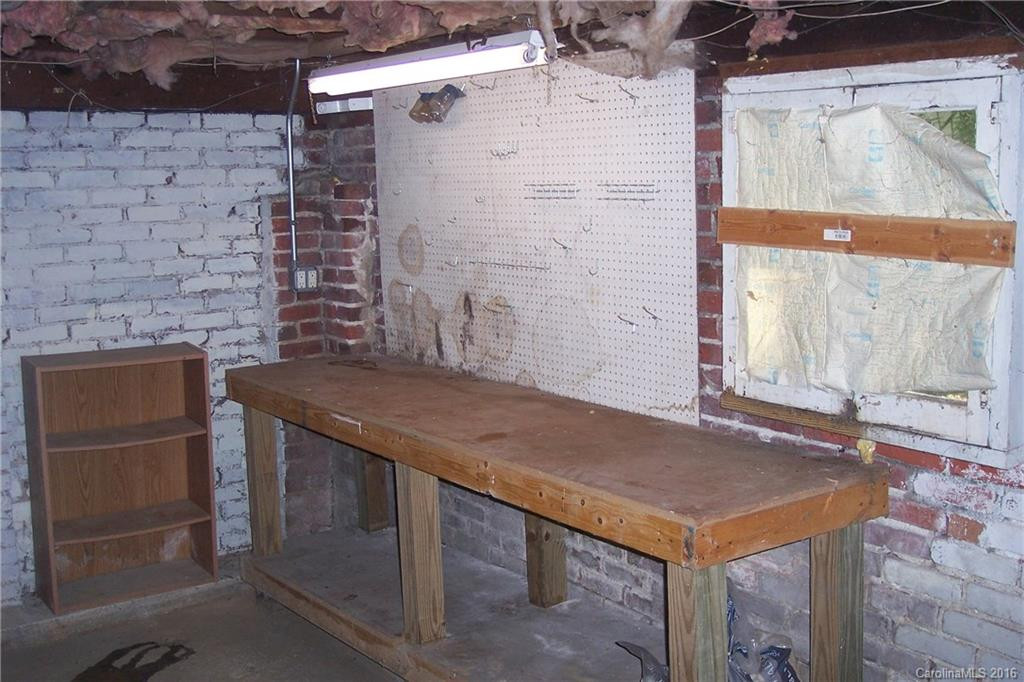 1110 Main Street - Photo 18