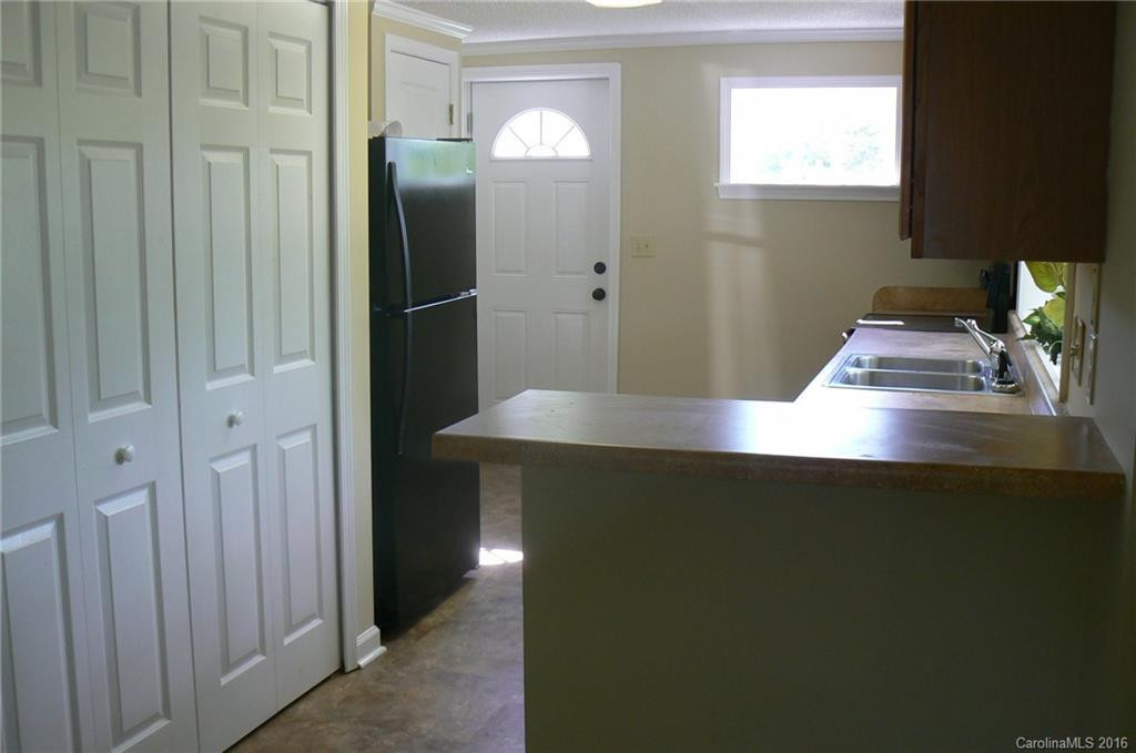 1866 Gilliam Mountain Road - Photo 7