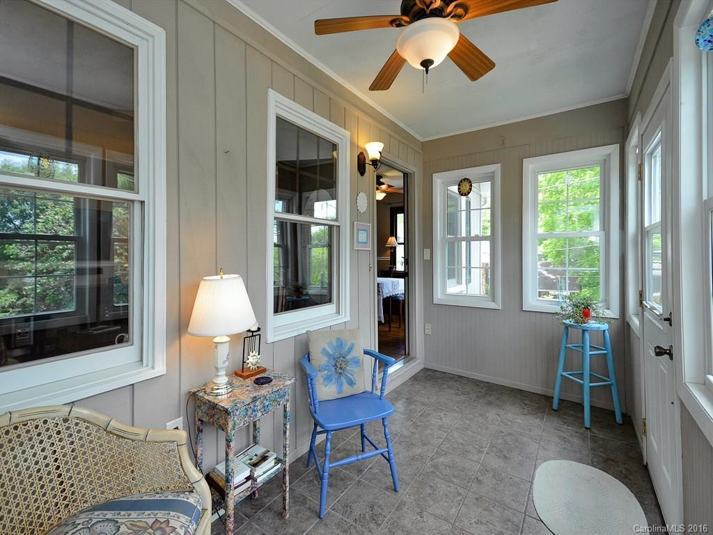 80 Crestmont Avenue - Photo 18